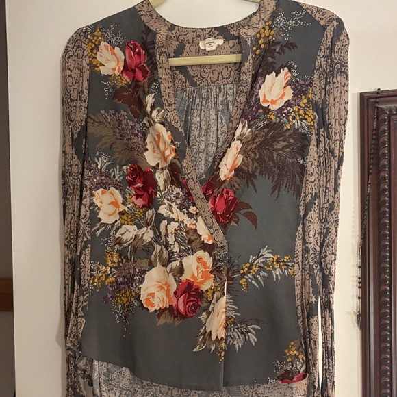 Anthropologie Tops - Floral Draped Wrap Long Sleeve Top - Slate Gray with Rose Print. Brand Tiny